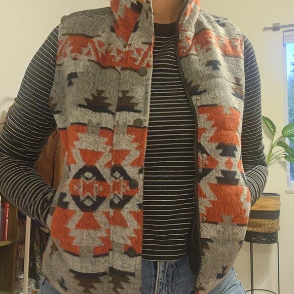 Staccato Aztec Sweater Vest Small Southwestern Tribal Print Boho Fall - Picture 2 of 9